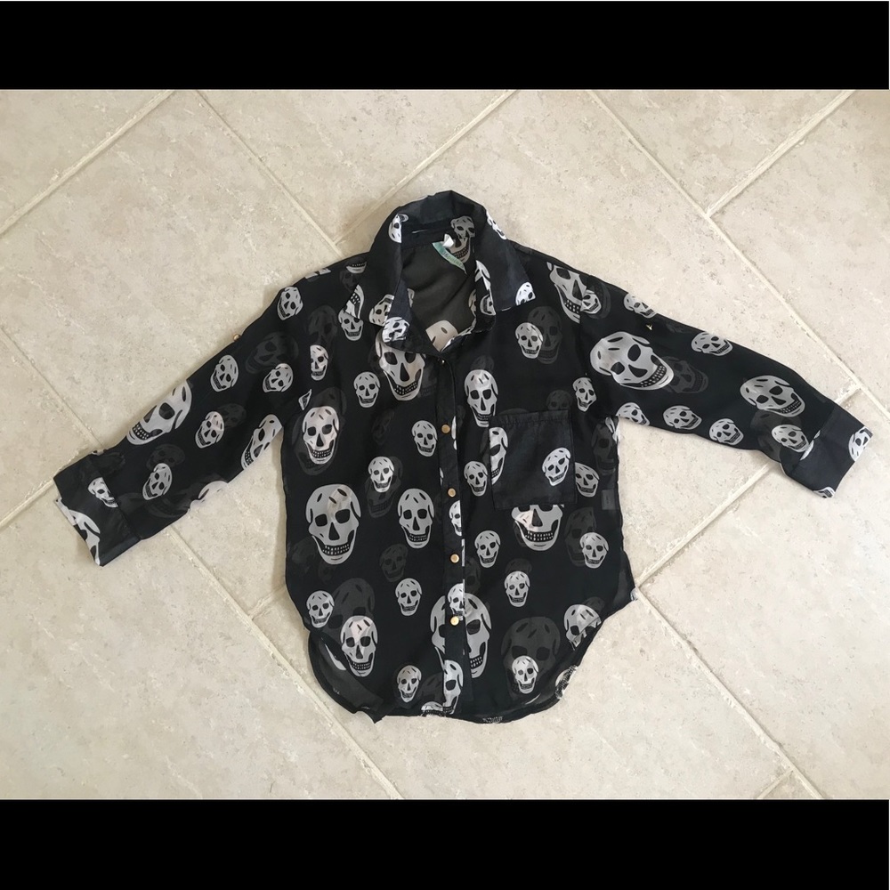 36 Point 5 Skull Print Silk Blouse